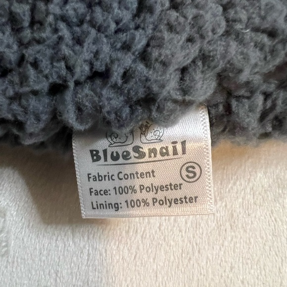 Blue Snail Grey Sherpa Wrap Swaddle Blanket Small for 0-3 months - Picture 13 of 14